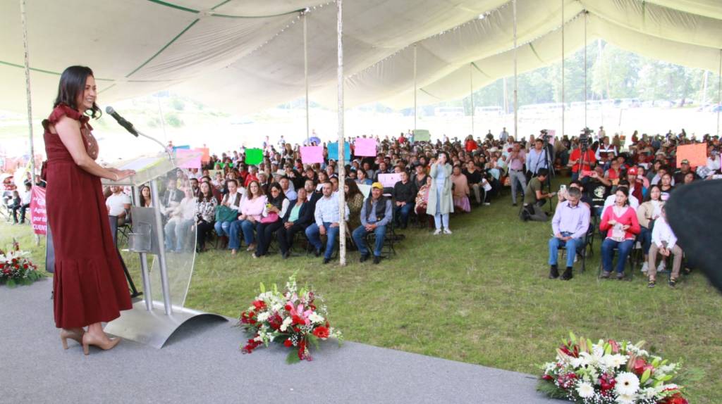 Trabajo activo y en unidad permitirá que la 4T llegue a Villa Victoria precisa Marisol Mercado durante su 2do informe&nbsp;legislativo