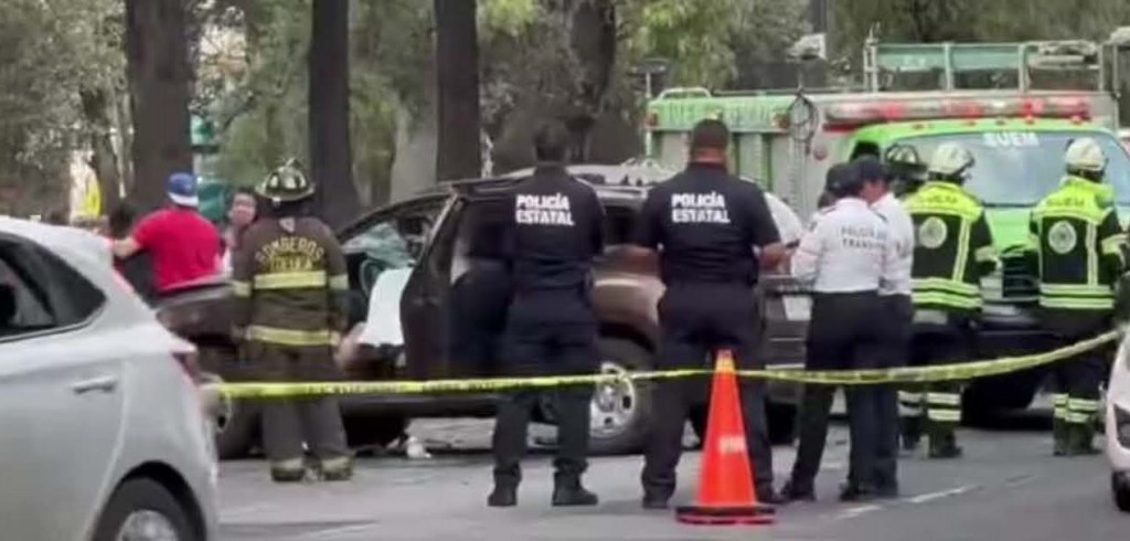 Tragedia familiar sobre carriles centrales de Paseo Tollocan; tres decesos y dos heridos el&nbsp;saldo