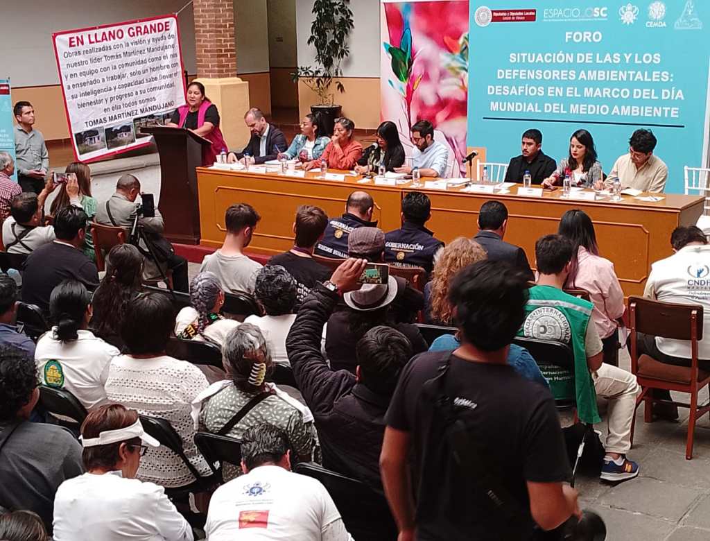 En foro abordan activistas y expertos los desafíos que enfrentan en su lucha por el cuidado del medio ambiente (Alerta Toluca)