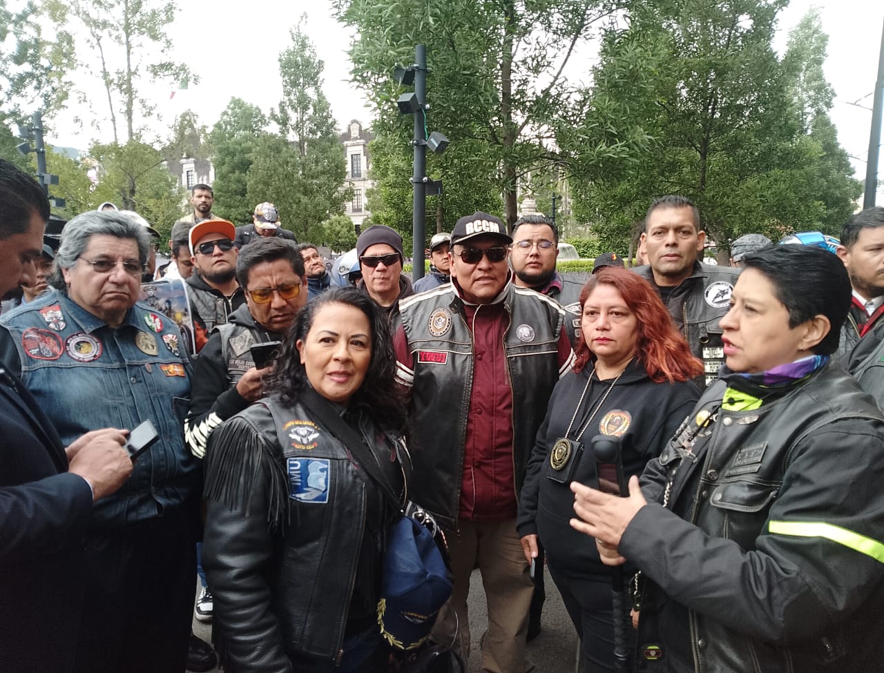 En tres horas motociclistas echaron abajo iniciativa presentada por Paola Jiménez