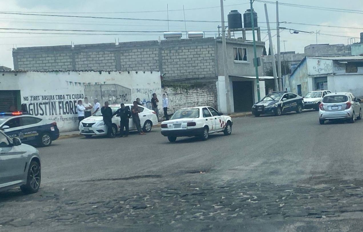 Víctima de robo identifica vehículo; policía procede a detención de unidad y presunto responsable