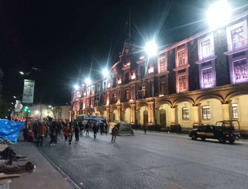 Protesta en Ecatepec se traslada a Toluca; piden a gobernadora&nbsp;apoyo