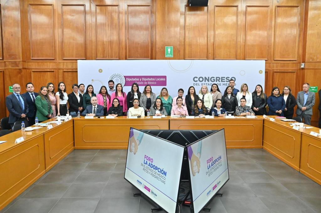 La Burocracia impide la adopción en Edomex; en Foro convocado por Joanna Felipe Torres se plantea como «urgencia&nbsp;social»