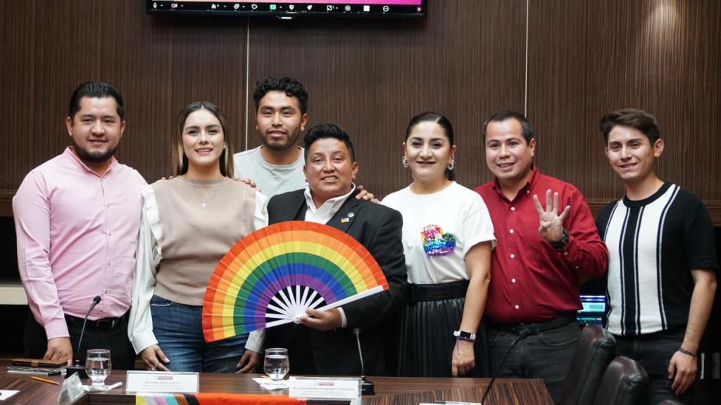 Le diputade Meme Navarro presenta convocatoria para entregar la presea “Israfil Filos&nbsp;Real”