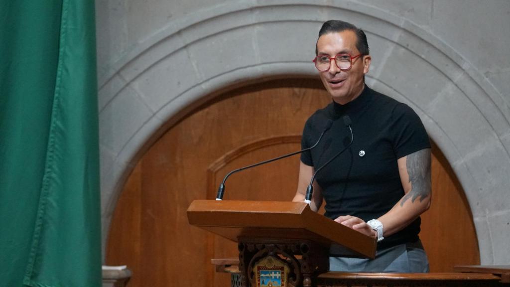 Israel Espíndola propone crear Ley de Entrega y Recepción de la Administración&nbsp;Pública