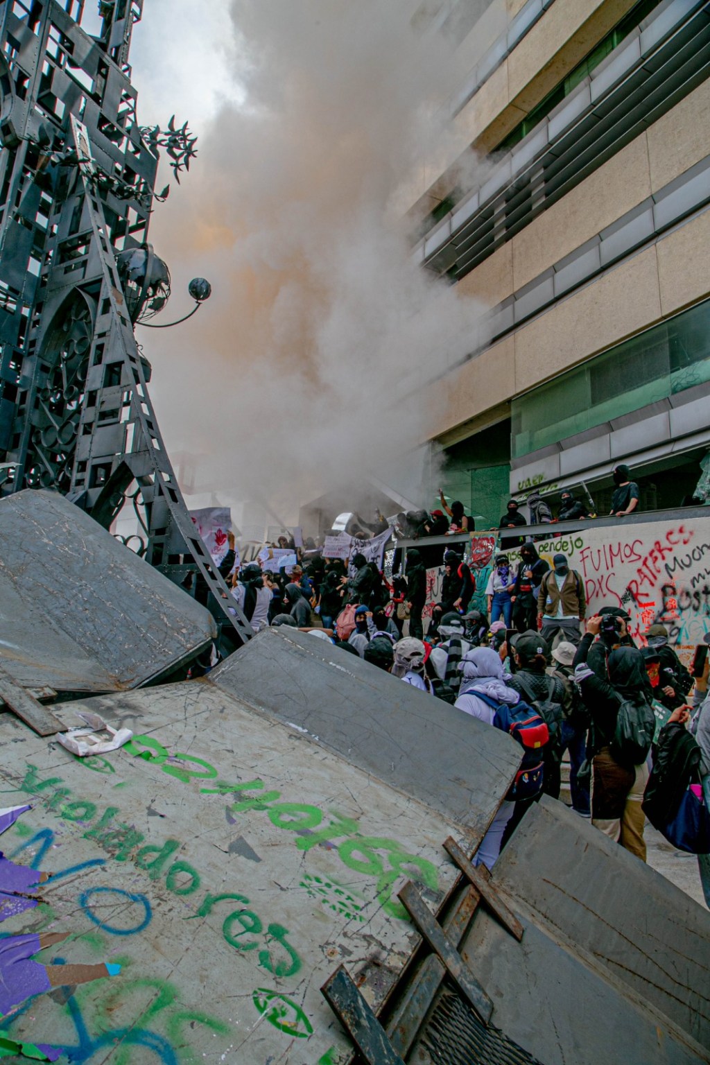 Protesta pacífica de paristas derivó en vandalismo realizado por algunos&nbsp;estudiantes