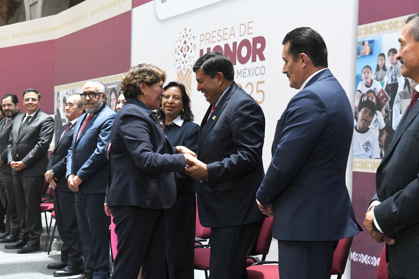 Jenaro Martínez concreta incremento salarial y ampliación del receso escolar a docentes