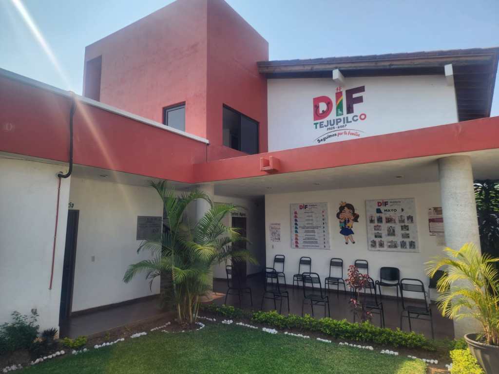 Policías auxilian y resguardan a dos menores abandonadas en Rincón de Aguirre,&nbsp;Tejupilco