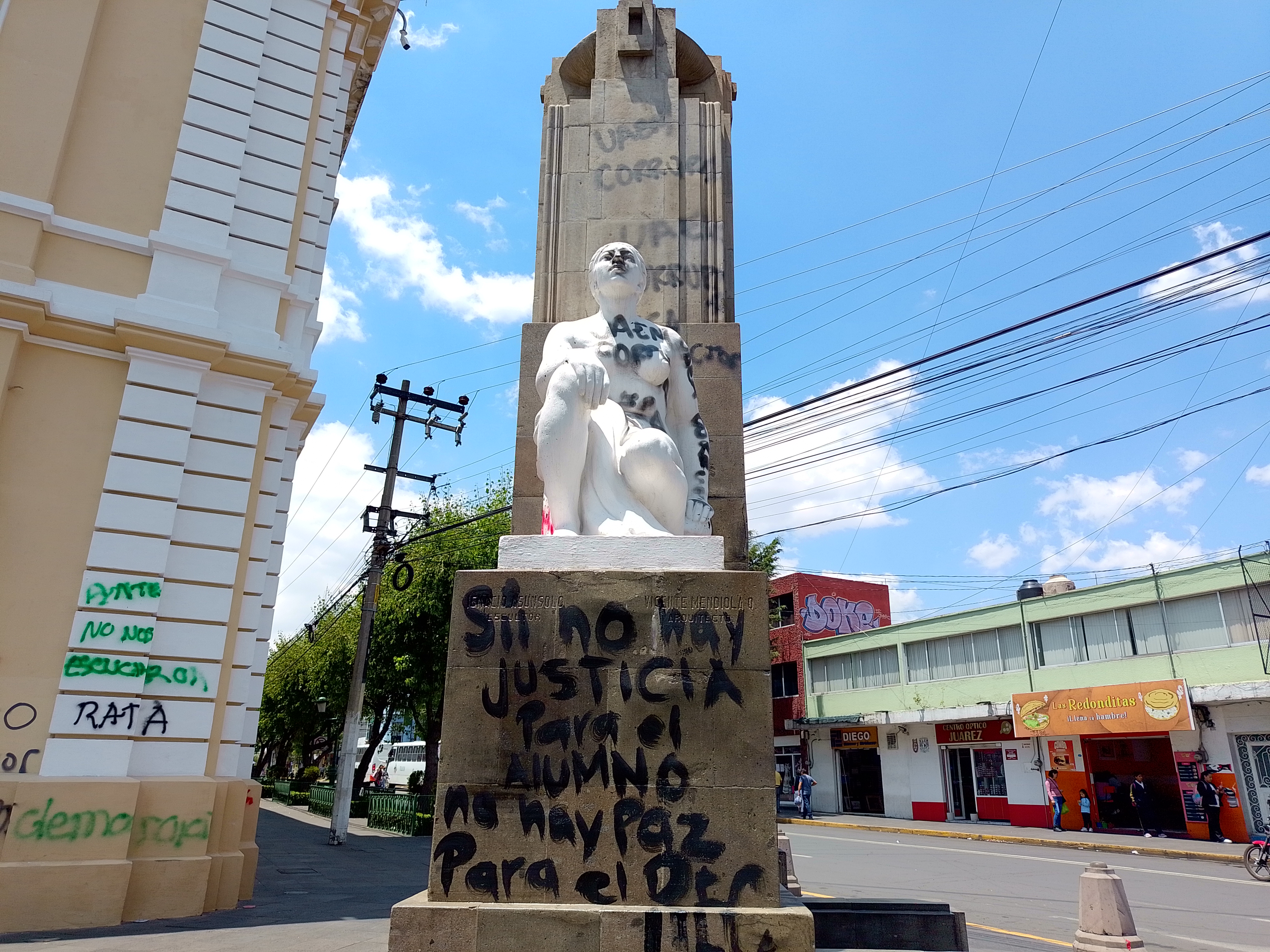 Piden disculpas a estudiantes paristas, reconocen que son valientes y les piden diálogo