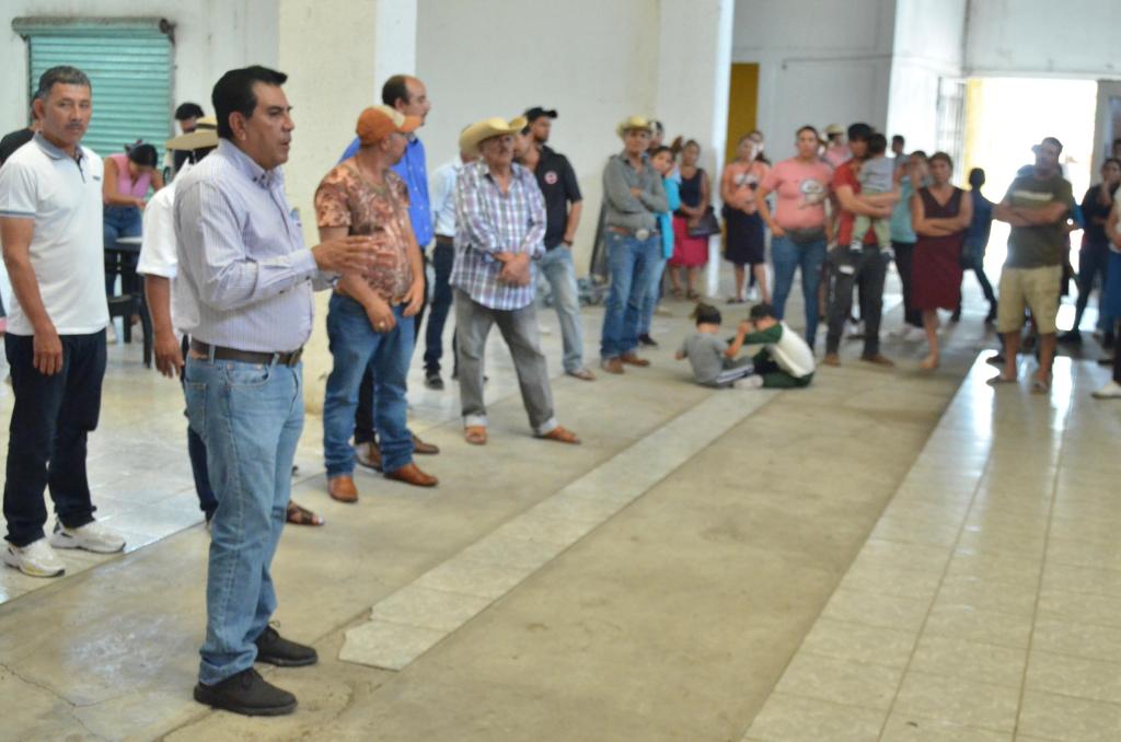 Javier Cruz impulsa en cuatro municipios esquema “Subsidio de Equipamiento al&nbsp;Hogar”