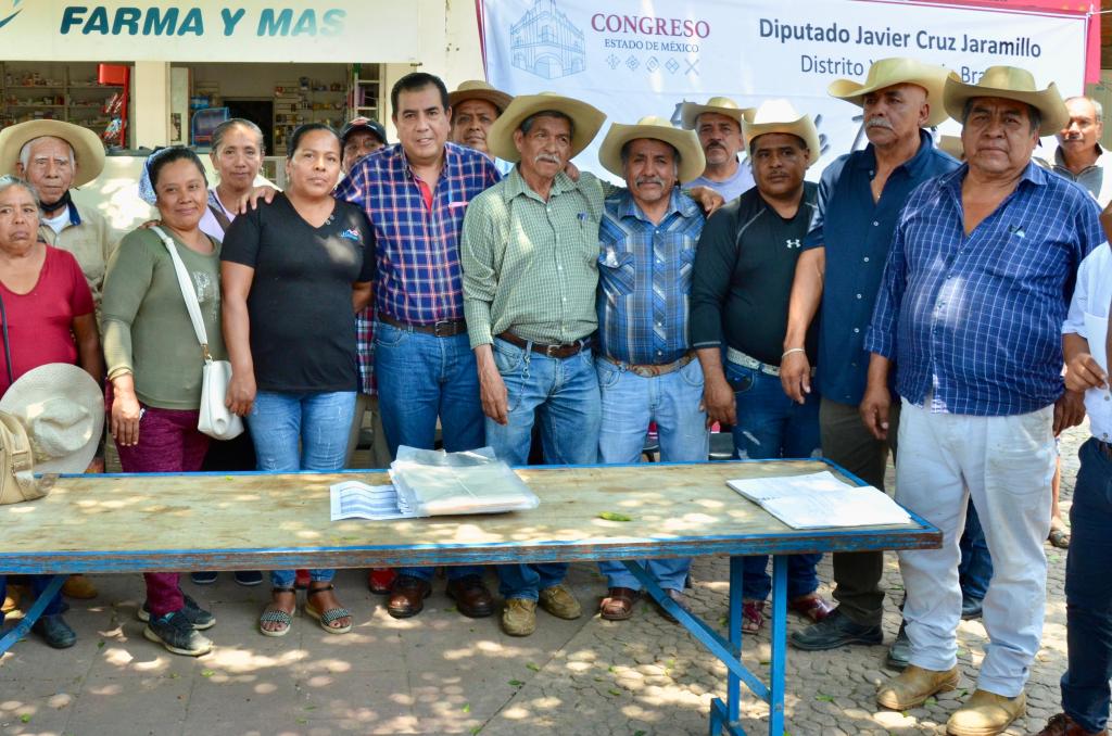 Javier Cruz Jaramillo impulsa en Luvianos el esquema de “Subsidio de Equipamiento al Hogar” en materia&nbsp;hídrica