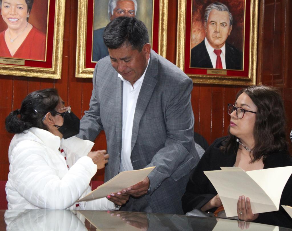 Sindicato magisterial se hace sentir; gestionó licencias médicas a profesores del SMSEM por enfermedad terminal  