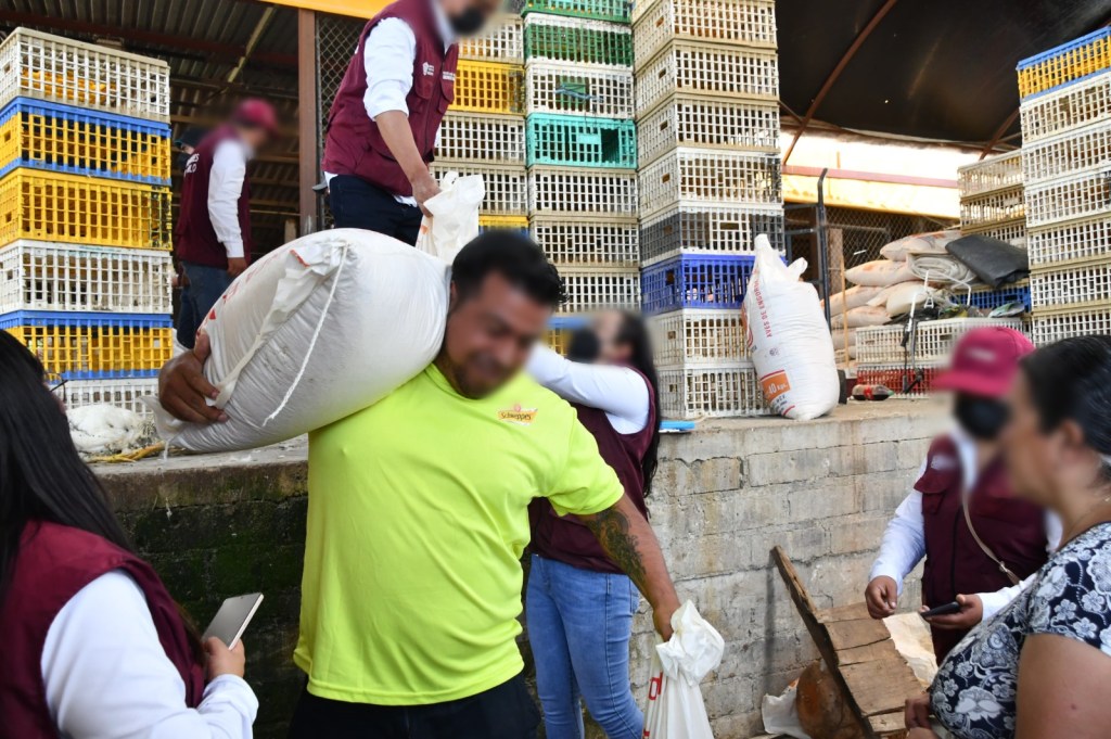 Entregan a población carne y bienes asegurados a criminales en sur del&nbsp;Edomex