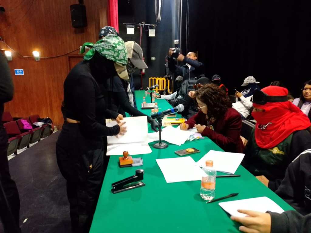 La catarsis del estudiante parista encapuchado de la&nbsp;UAEMéx