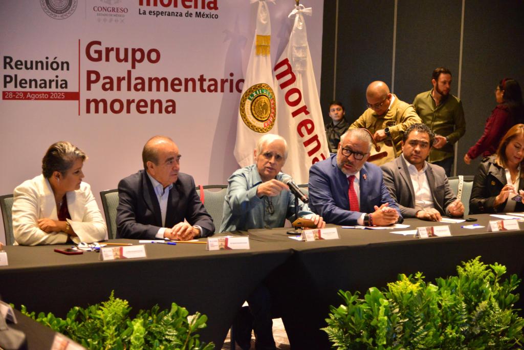 El Fisgón pide a bancada de Morena del Edomex cuidar la unidad, dialogar y no dejar el&nbsp;territorio